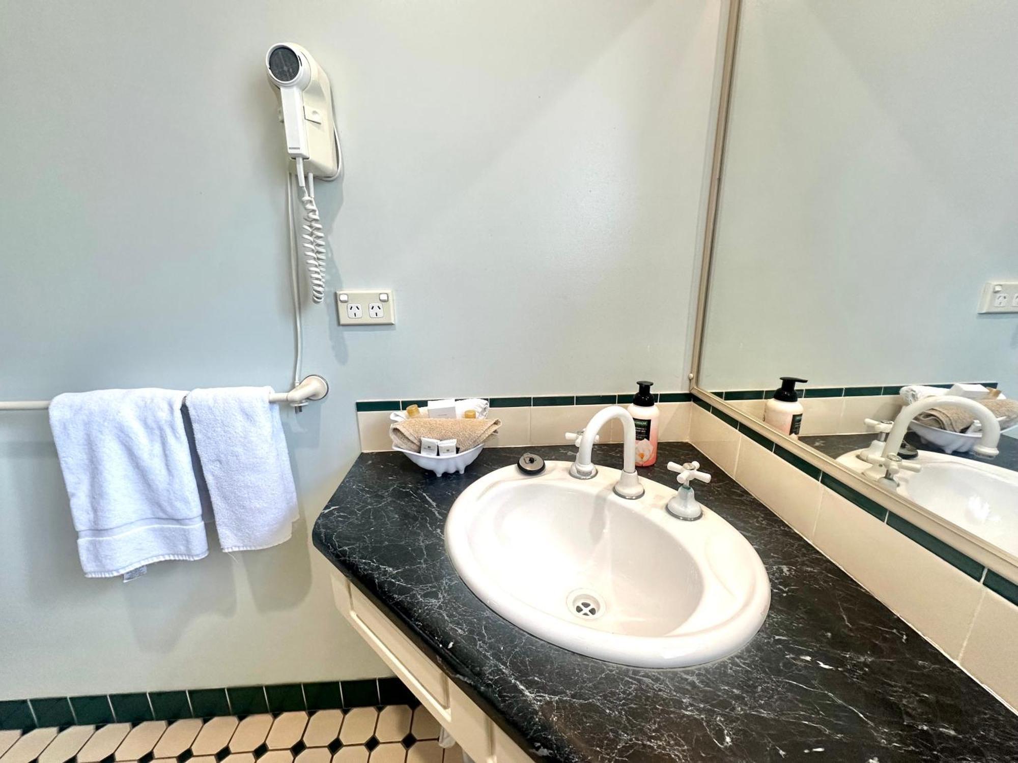Elite Motor Inn Armidale Buitenkant foto
